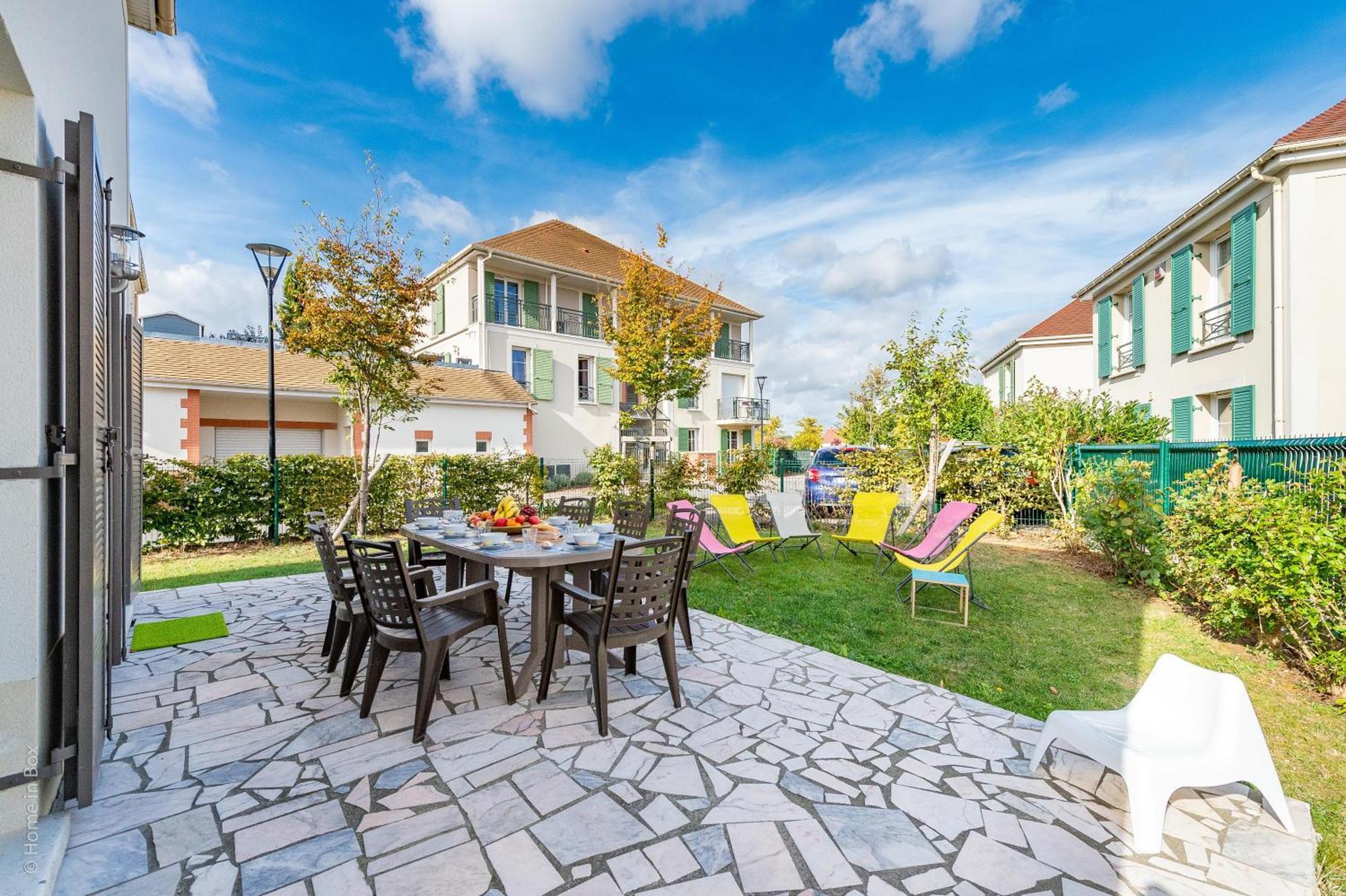 Gîte La Villa Omagny Paris Marne-la-Vallée Exterior foto