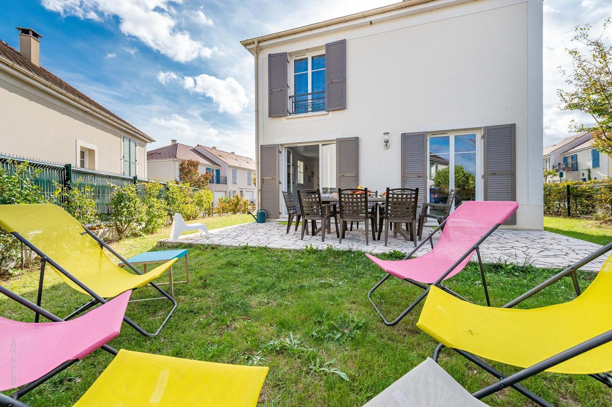 Gîte La Villa Omagny Paris Marne-la-Vallée Exterior foto