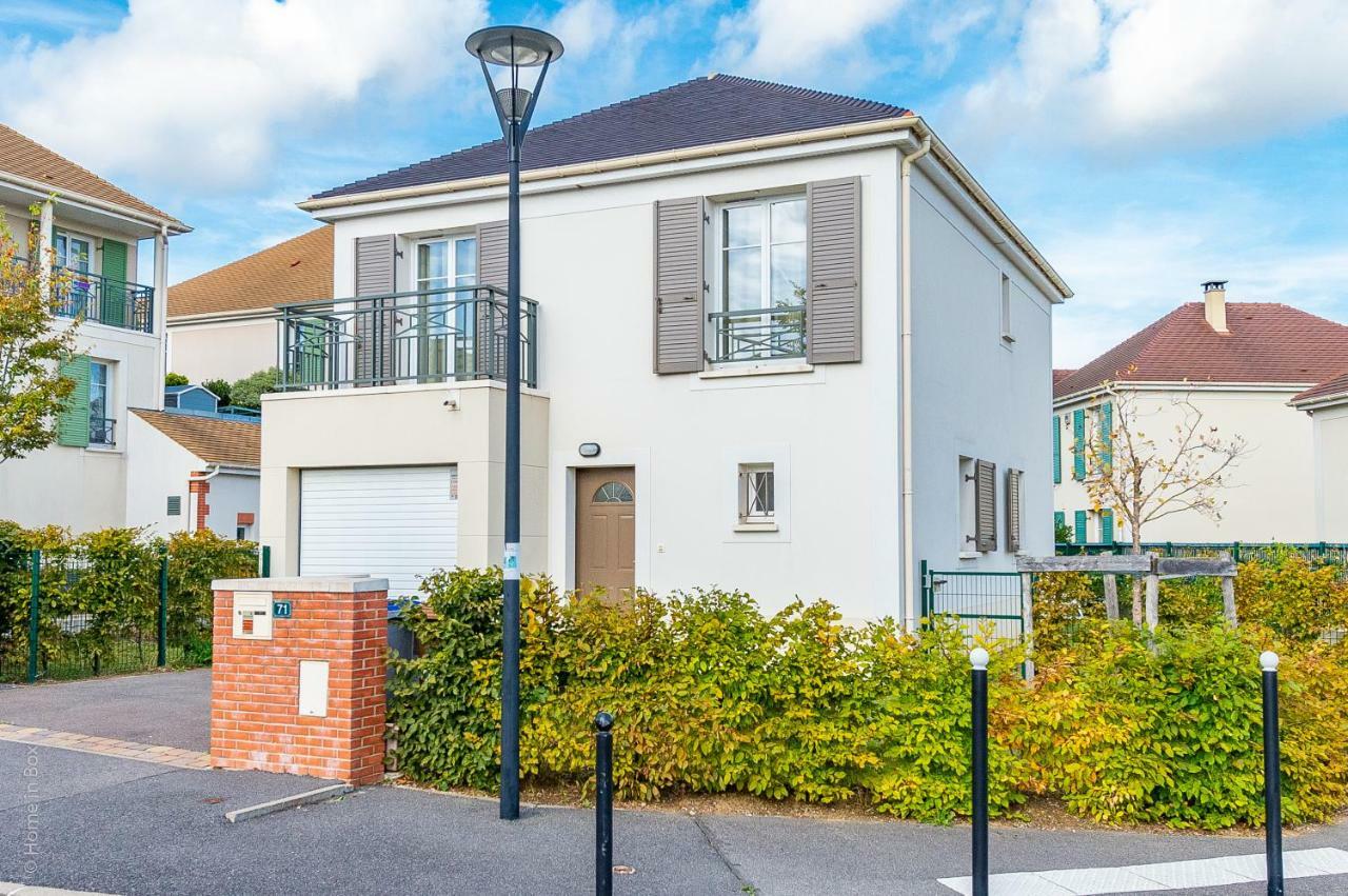 Gîte La Villa Omagny Paris Marne-la-Vallée Exterior foto